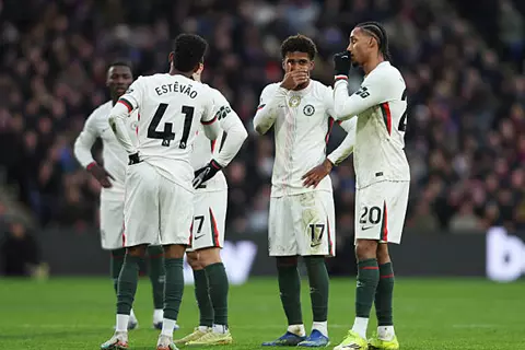 خيبة أمل في ليفربول.. ترتيب الدوري الإنجليزي بعد فوز تشيلسي على كريستال بالاس